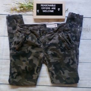 H&M camouflage skinny jeans